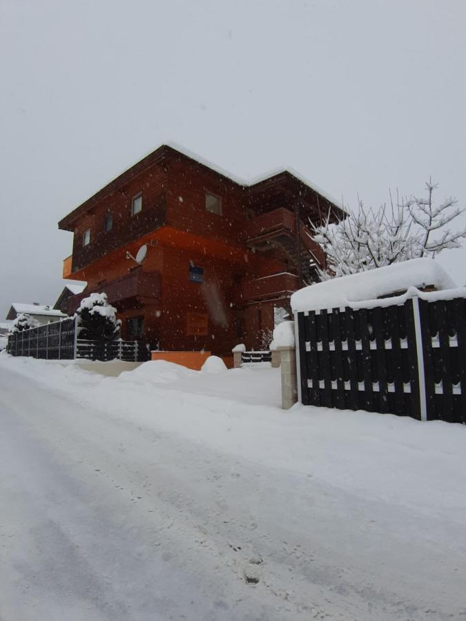 Apartment Birgit Uderns Exteriör bild